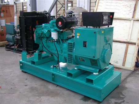 高唐200kw康明斯柴油发电机组图片 高唐200kw康明斯柴油发电机组图片